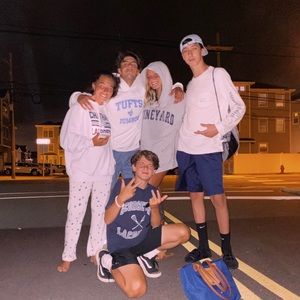 Meet your Posher, Maxi